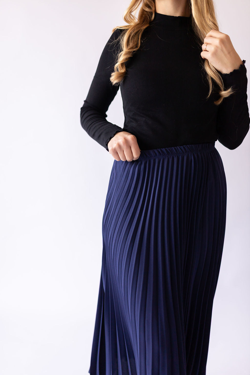 Knit Ribbed Long Sleeve Top -Black