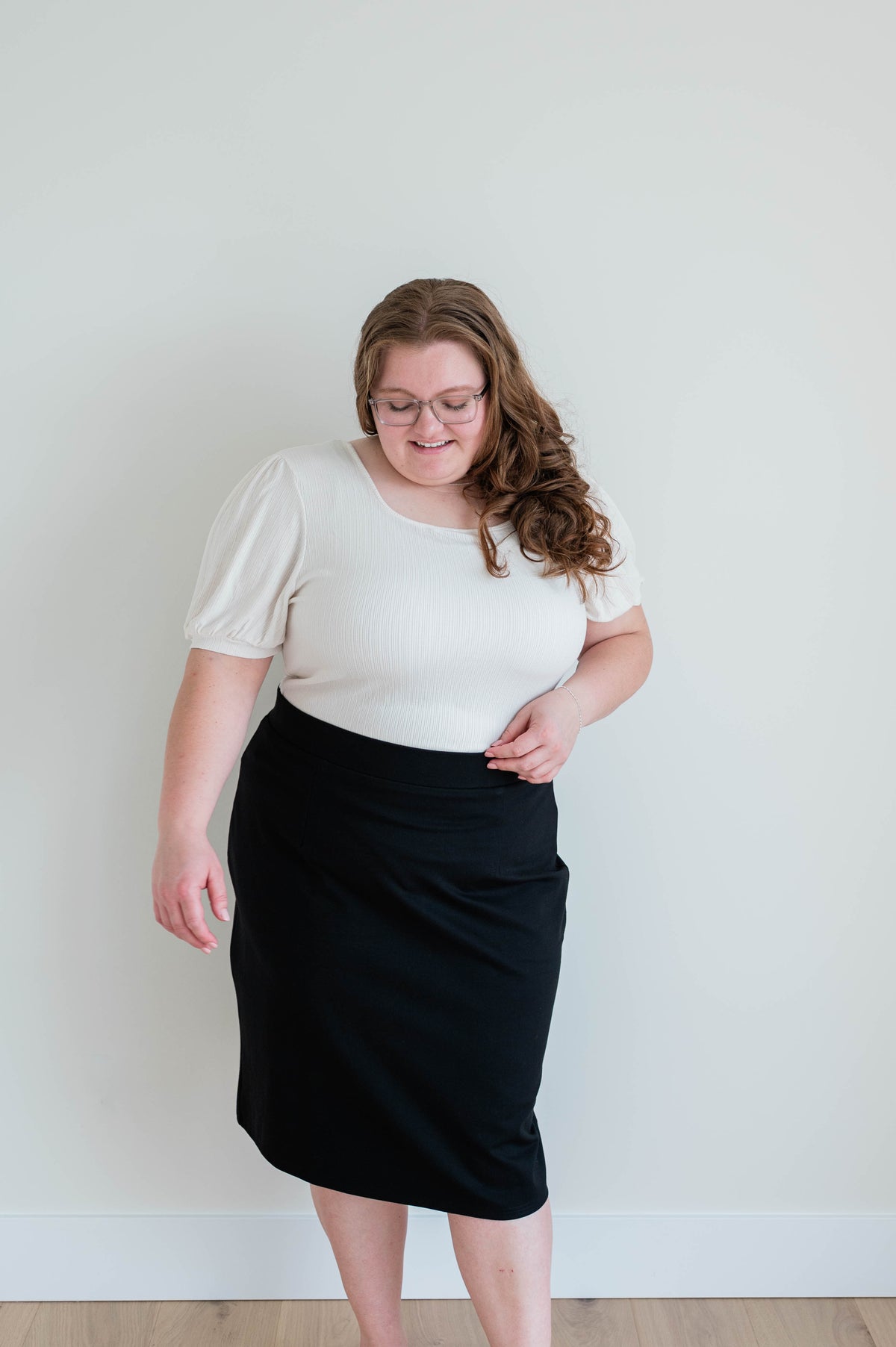 Anna Black Pencil Skirt -Plus