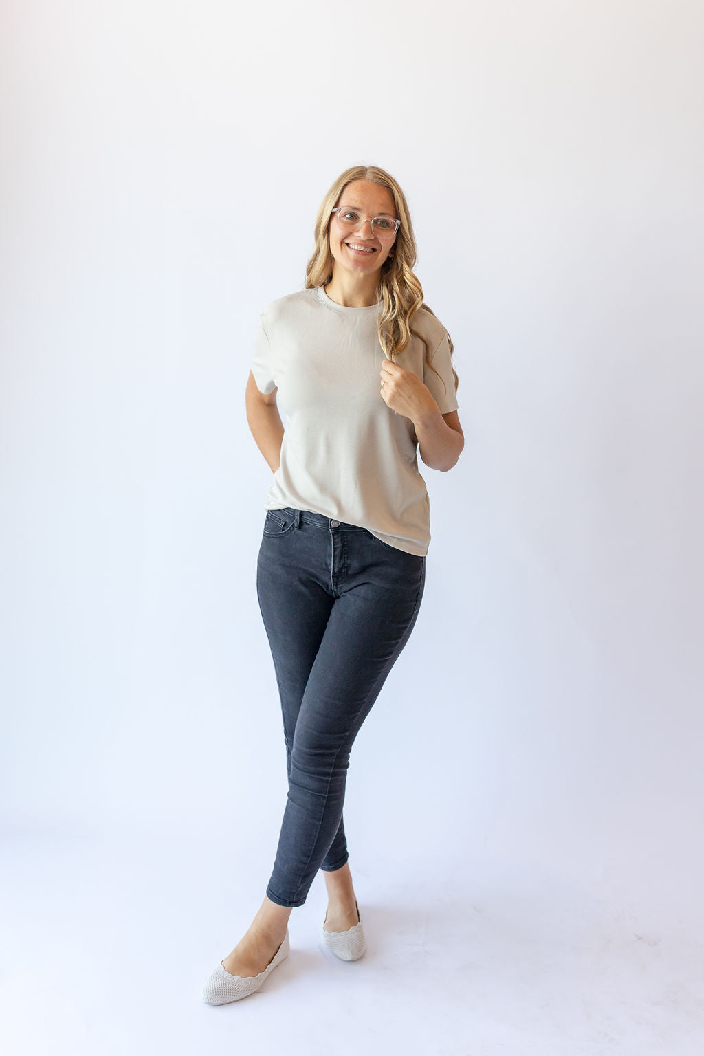 Basic Tee -Beige