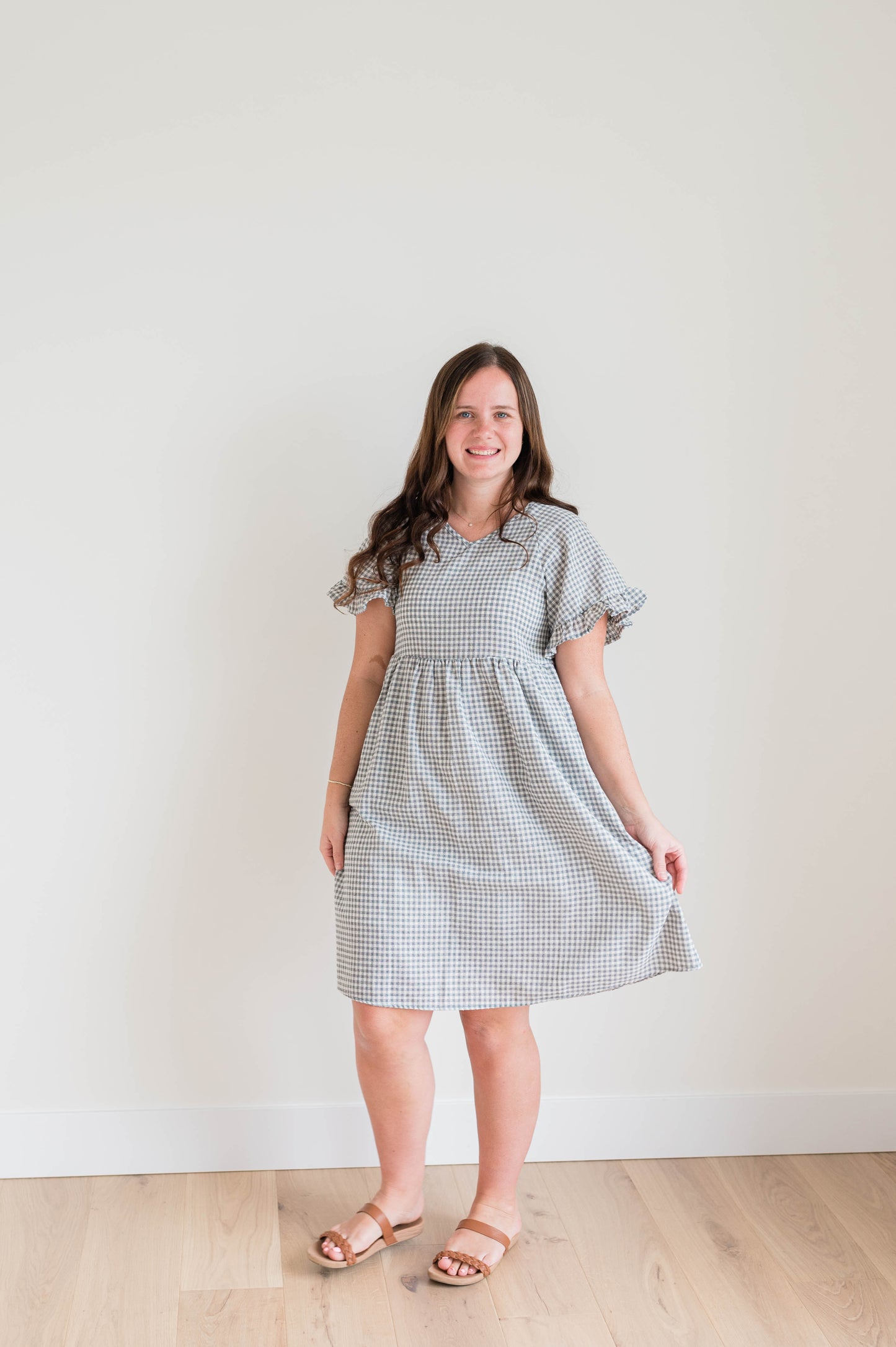 Ruffle-Sleeve Babydoll Dress - Light Grey