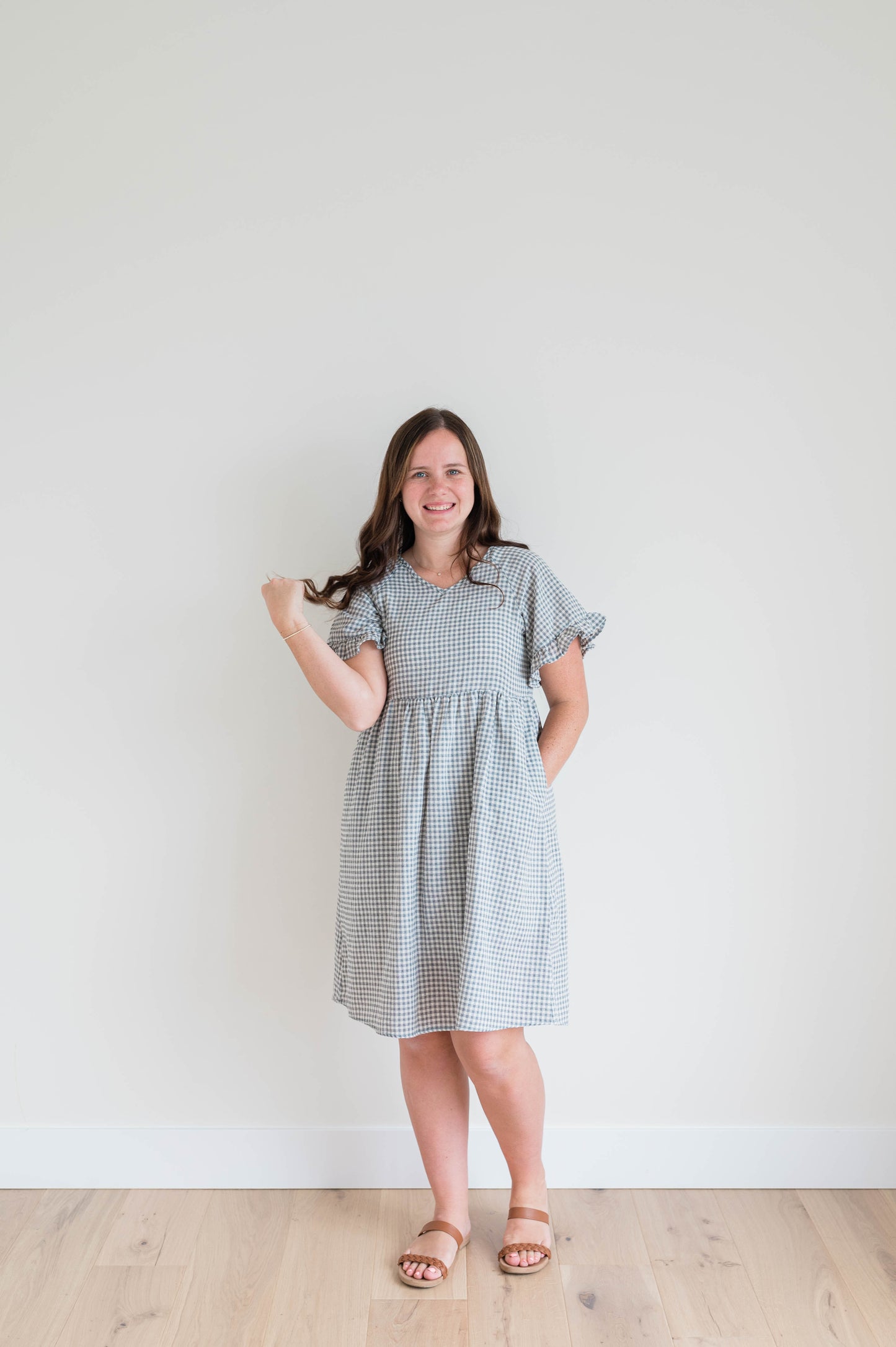 Ruffle-Sleeve Babydoll Dress - Light Grey