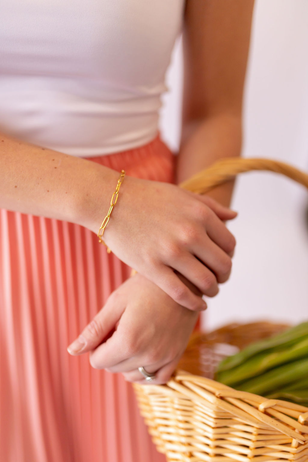 Louisa Paperclip Chain Bracelet -Yellow Gold