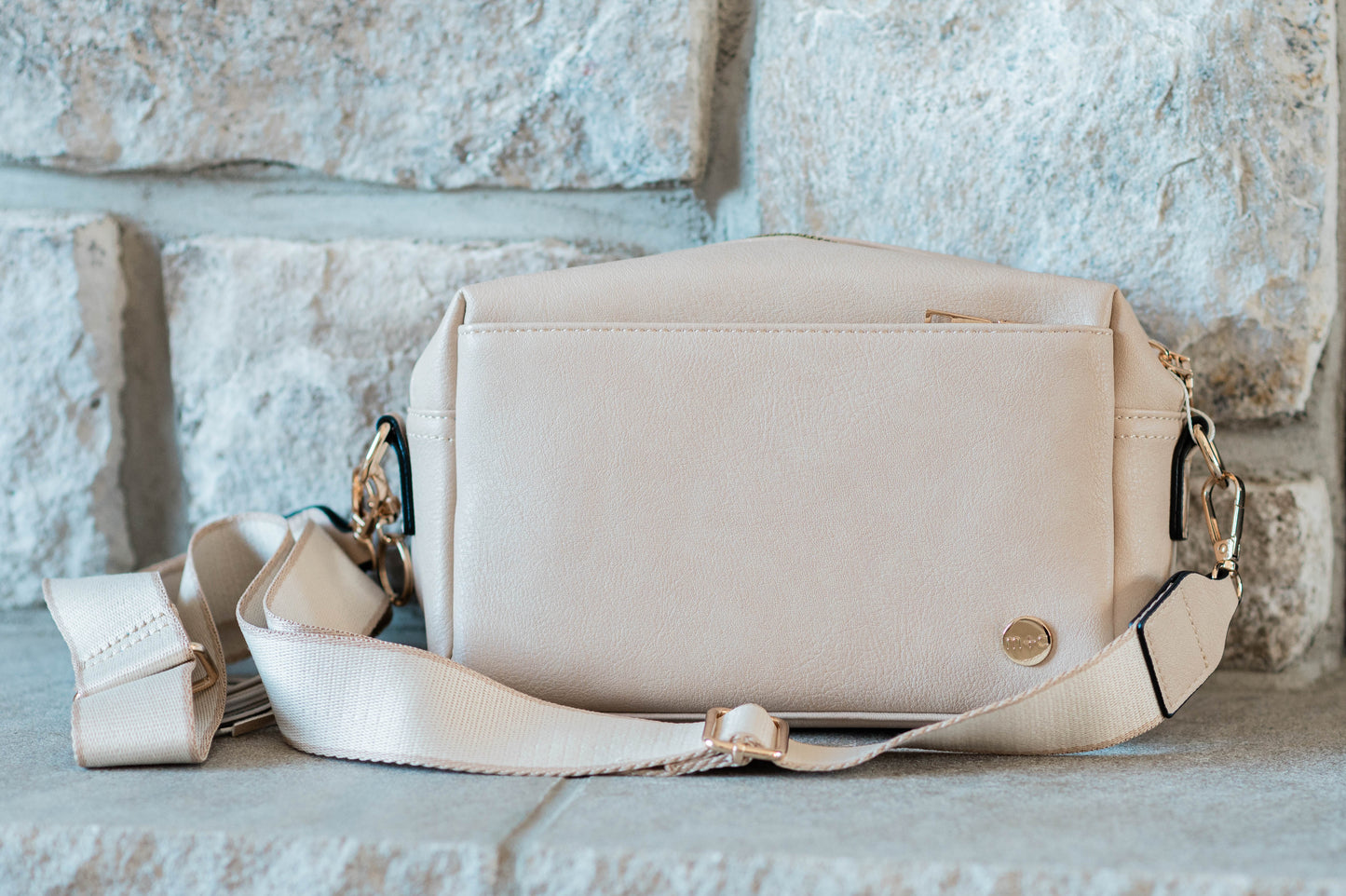 Kara Crossbody Shoulder Bag -Cream