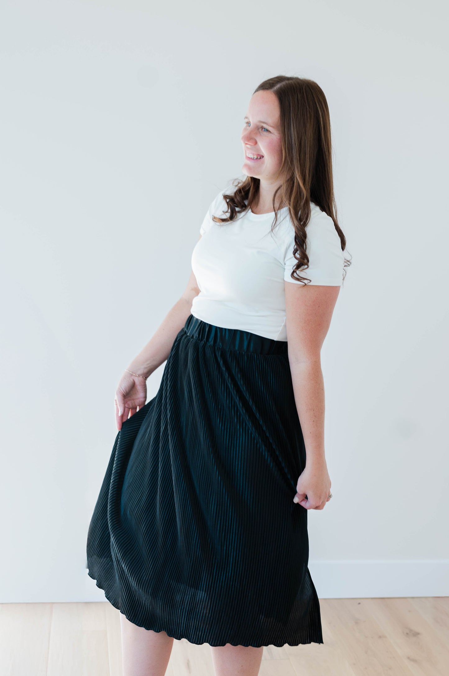 Accordion Skirt in Black