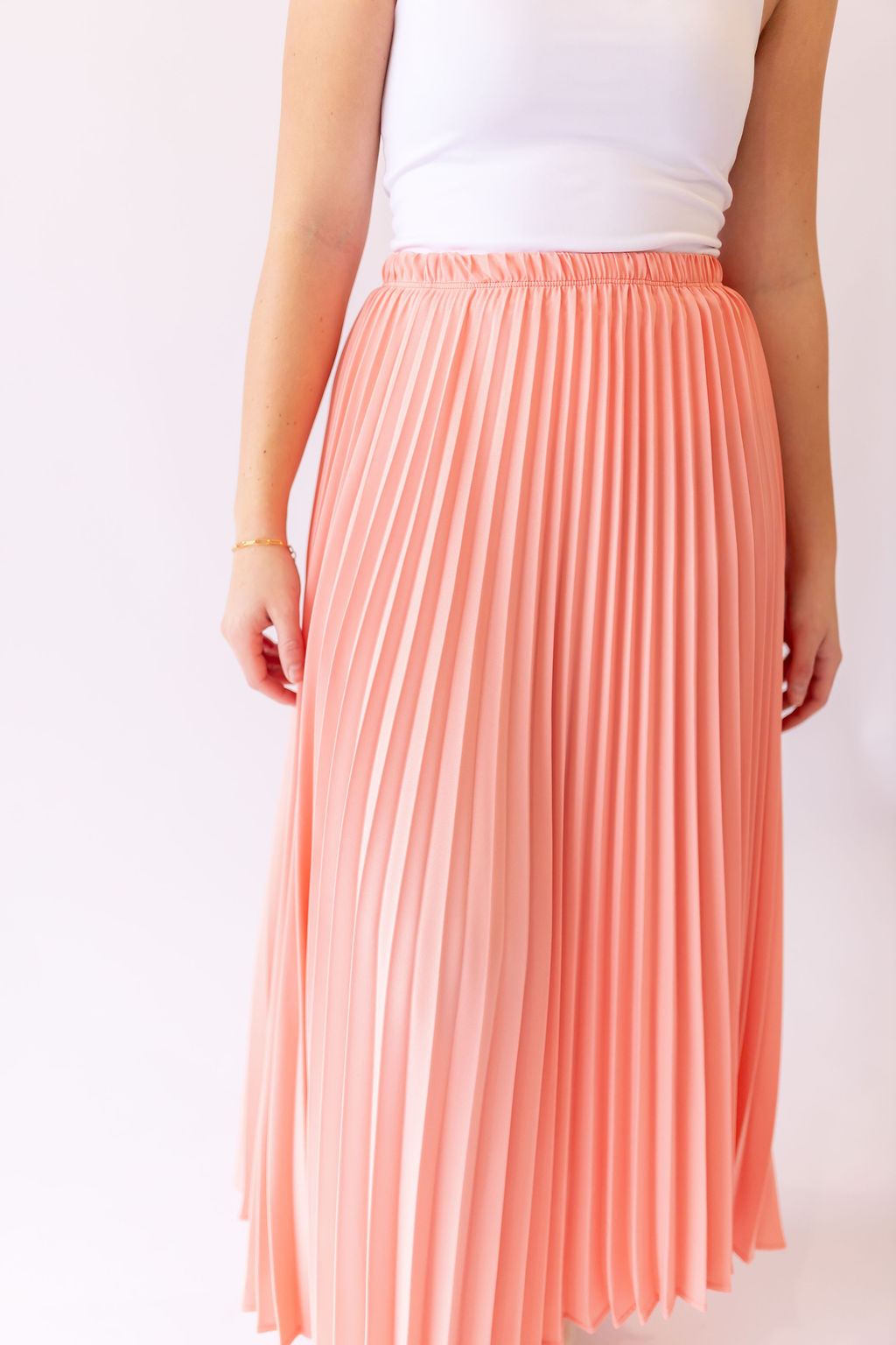Freya Pleated Midi Skirt -Peach