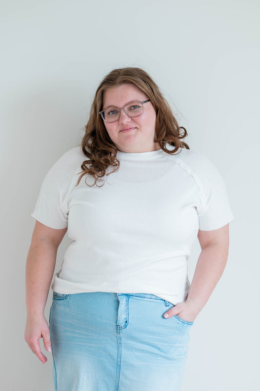 Knit Top Off White -Plus