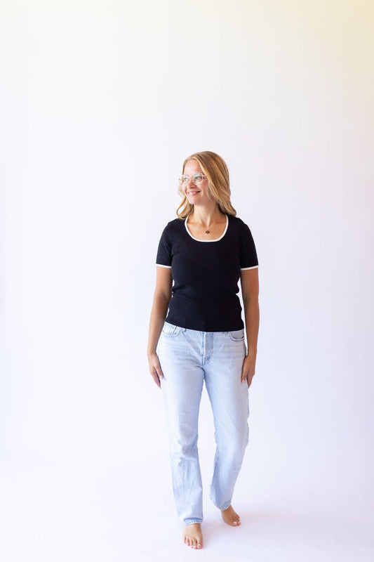 Scoop Neck Top -Black