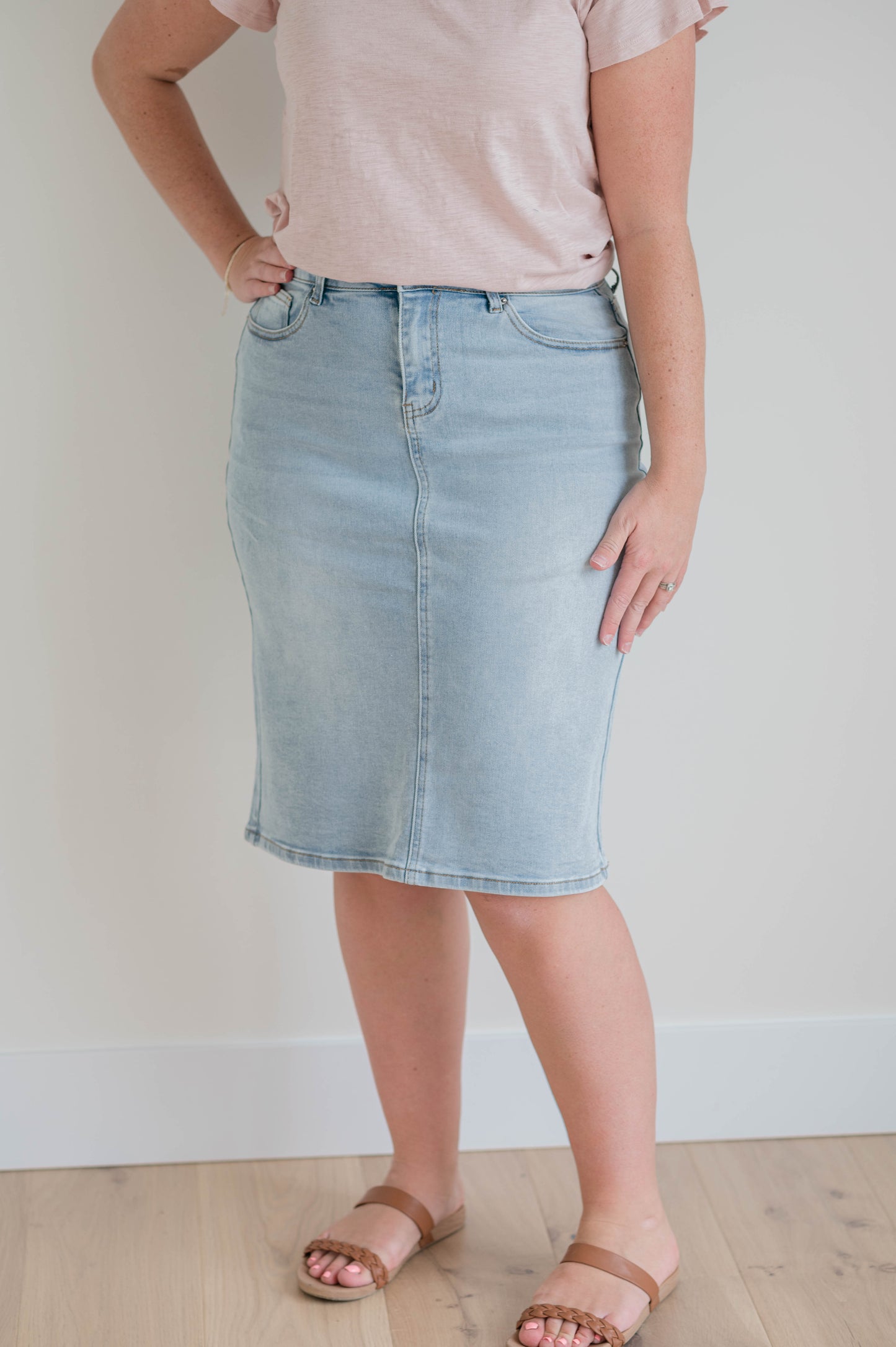 Jamie High Waist Denim Skirt - Light Wash