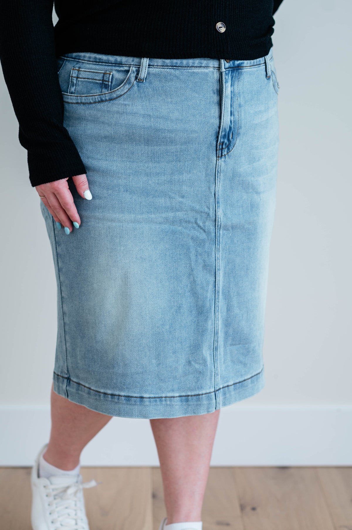 Leah Denim Skirt Light Wash