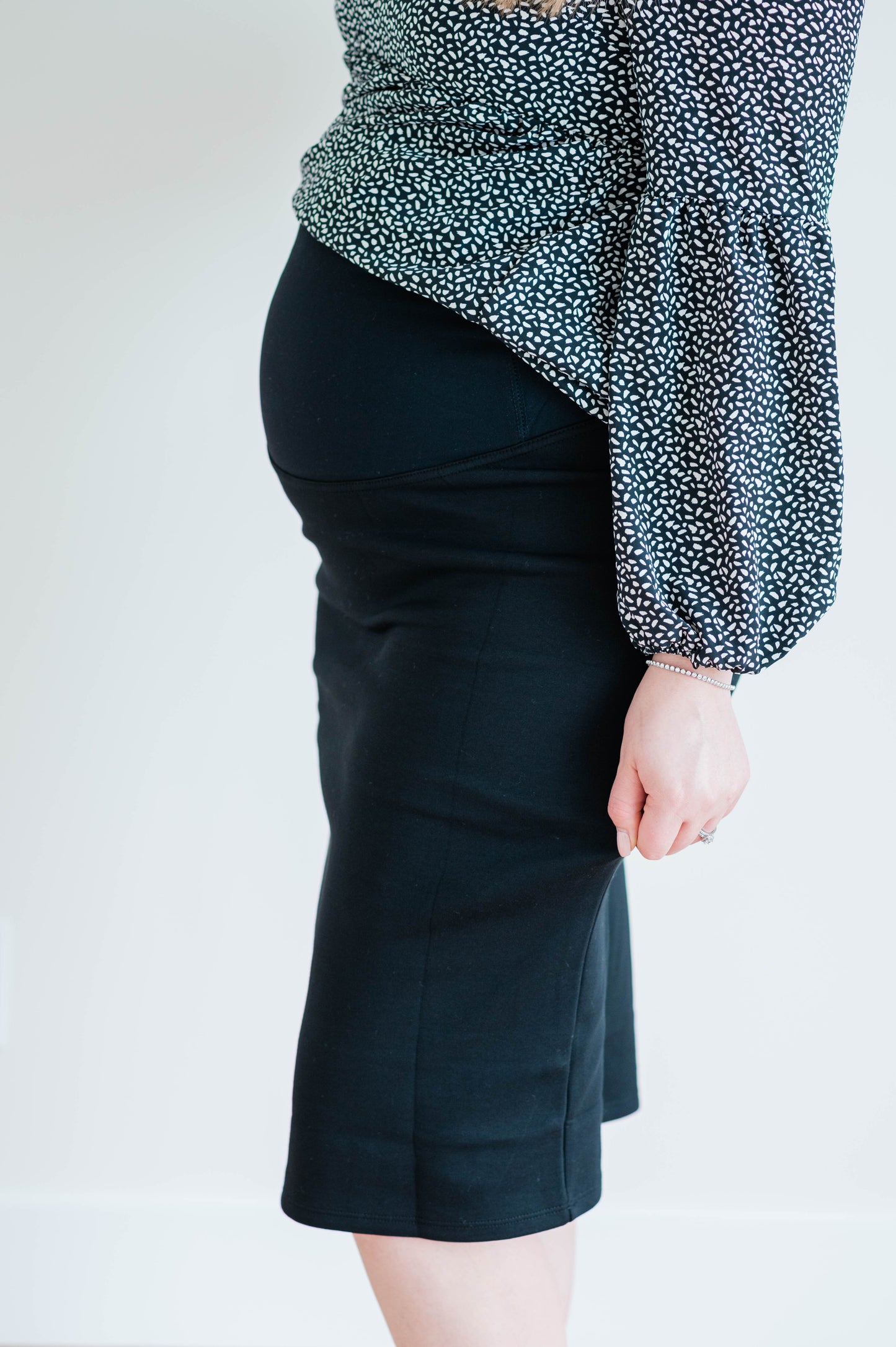 Nicole Maternity Ponte Knit Skirt - Black