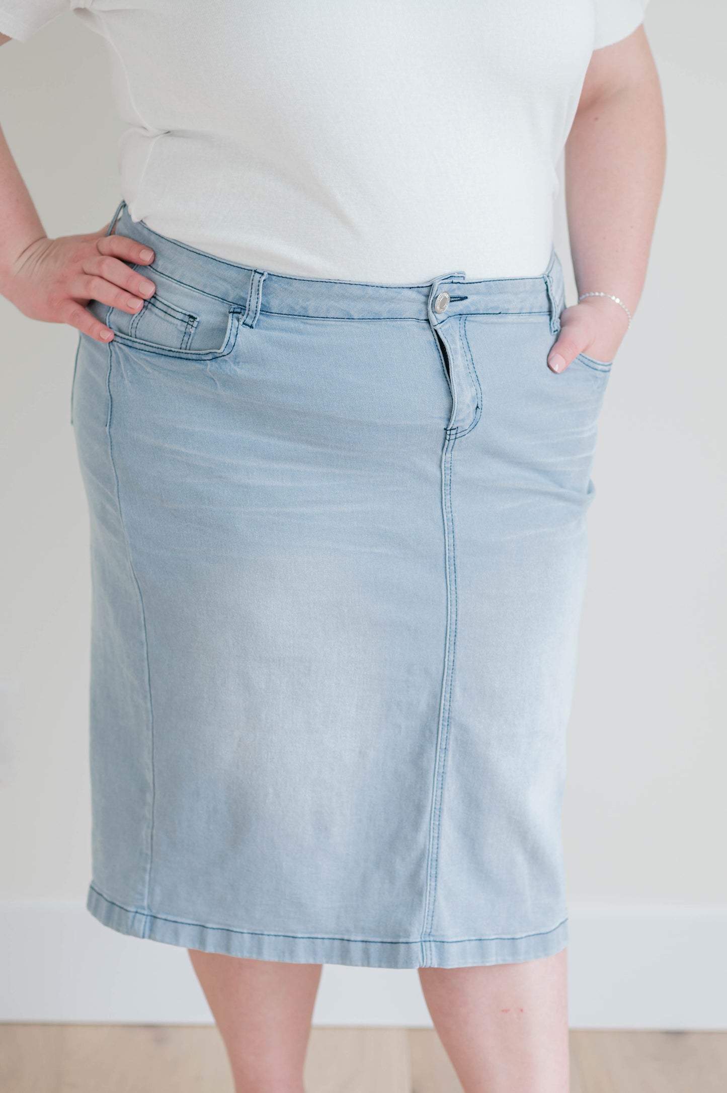 Light Indigo Wash Denim Skirt Plus