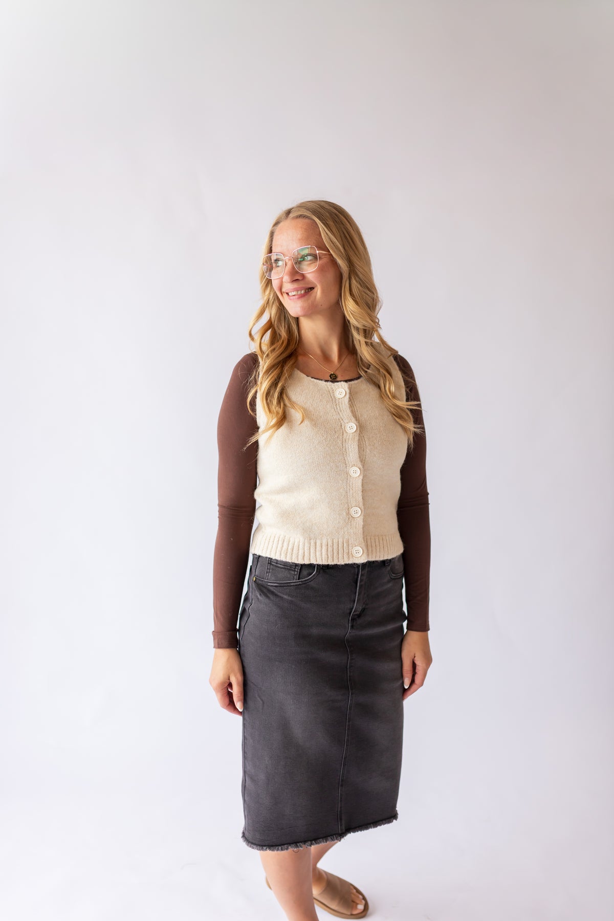 Button Sweater Vest -Buttercream