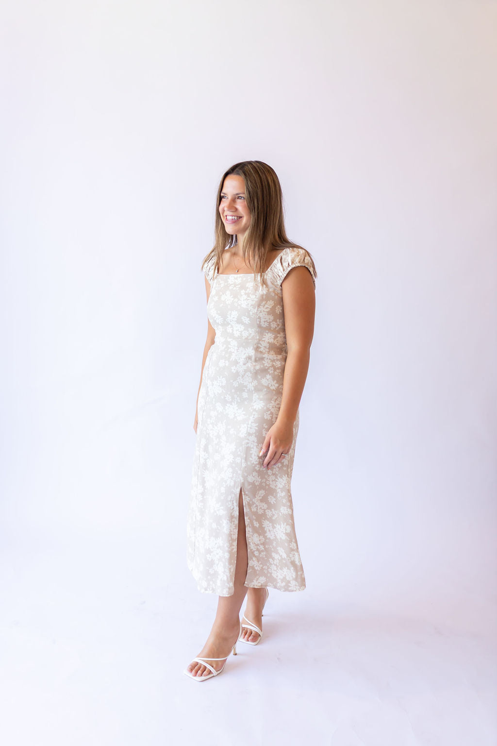 Hallie Floral Dress -Taupe