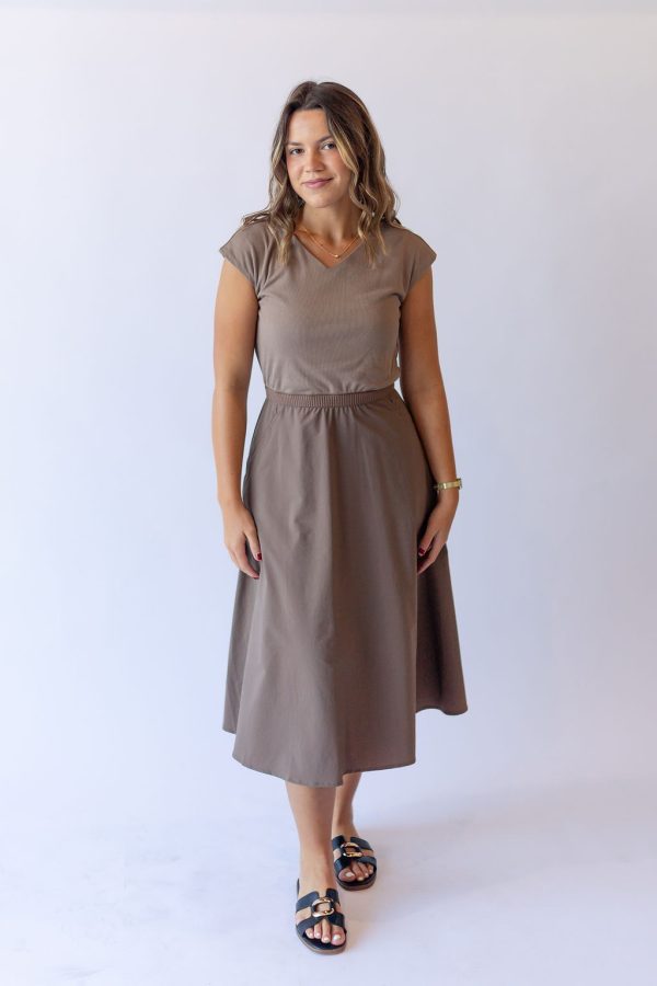 Kaitlyn Cap Sleeve Dress -Brown