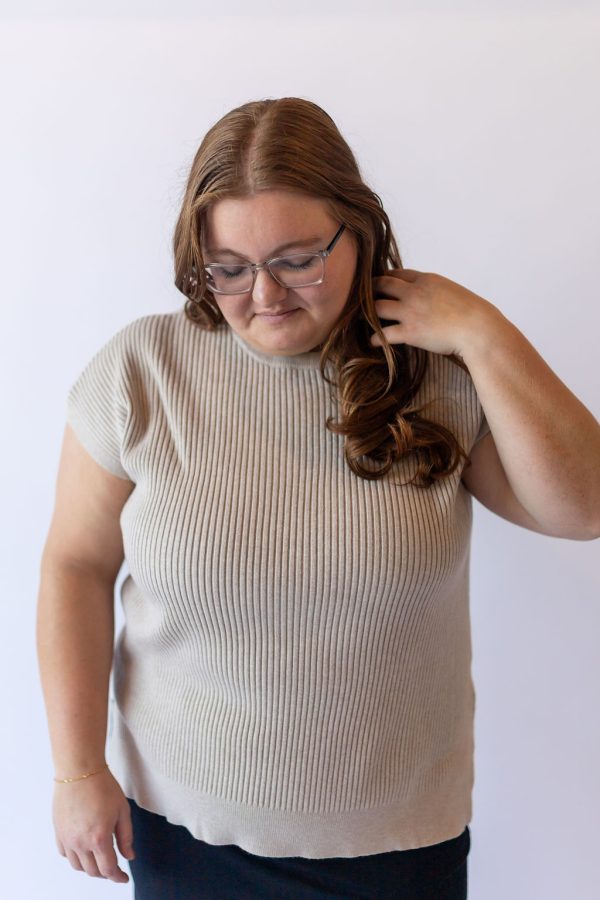 Ribbed Short Sleeve Sweater -Plus - Image 4