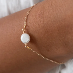 Freshwater Pearl Bracelet Gold