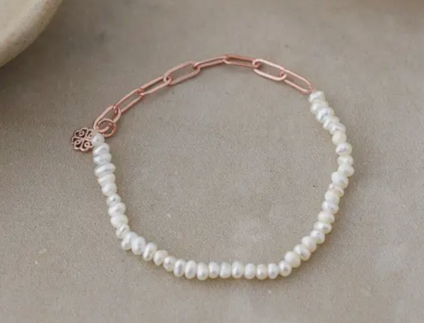 Alyssa Bracelet - White Pearl