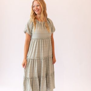 Serena Dress in Mint